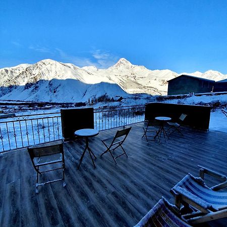 Nikolo Inn Kazbegi Exterior foto