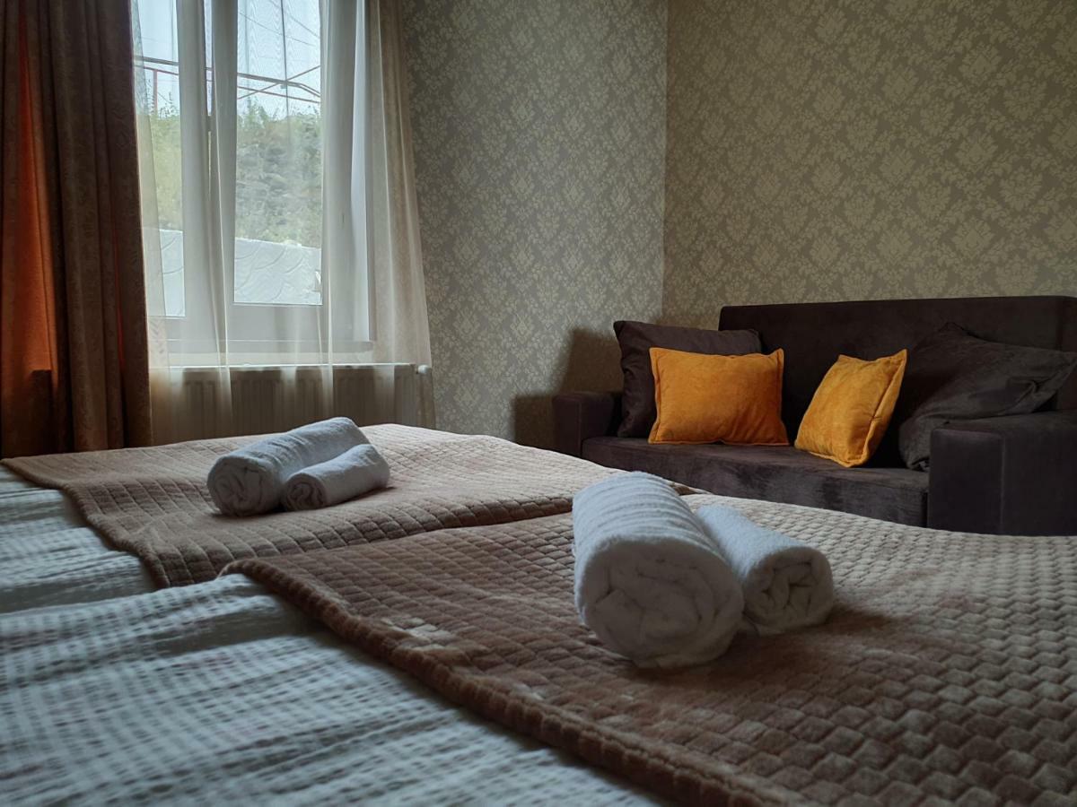 Nikolo Inn Kazbegi Habitación foto